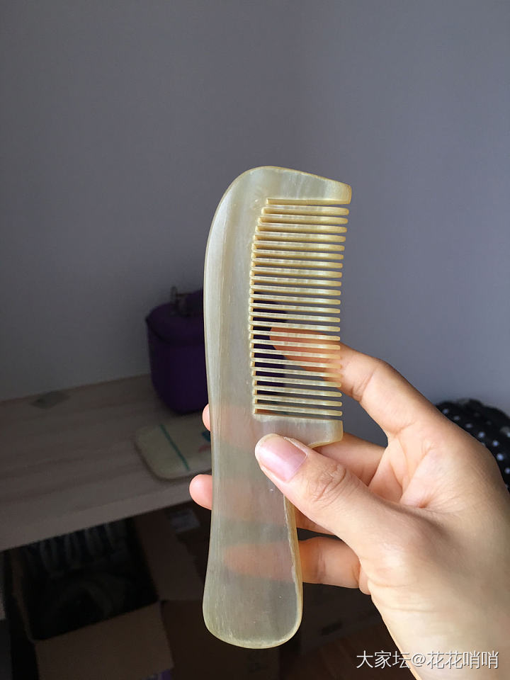 跟了我好多年的牛角梳_梳子