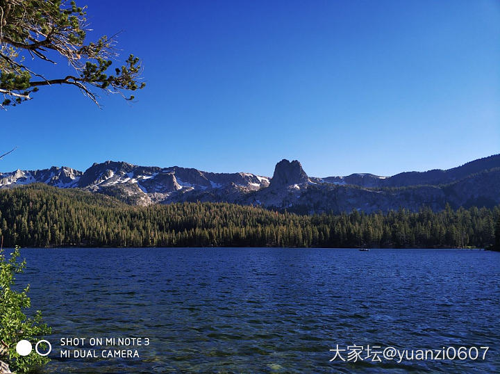 随手拍的美景，去优胜美地途径的玛丽湖_景色旅游