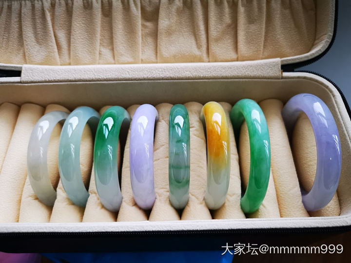 下雨天，出来阅阅兵_手镯翡翠