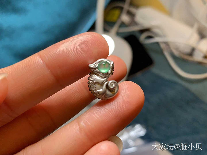 最近坛子里家长里短的好多啊，正儿八经的晒贴越来越少了。我就刷刷闲鱼和微信的美物养..._翡翠