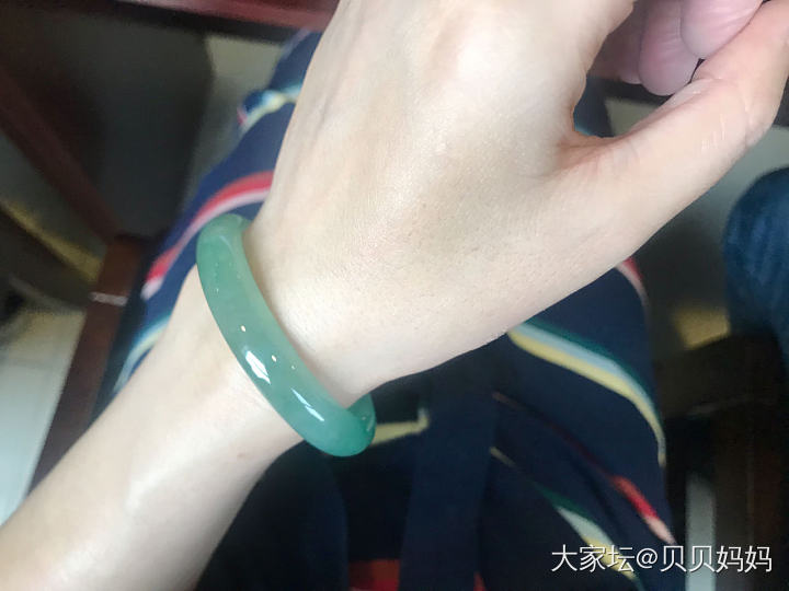 这是种什么绿呢……_挂件翡翠