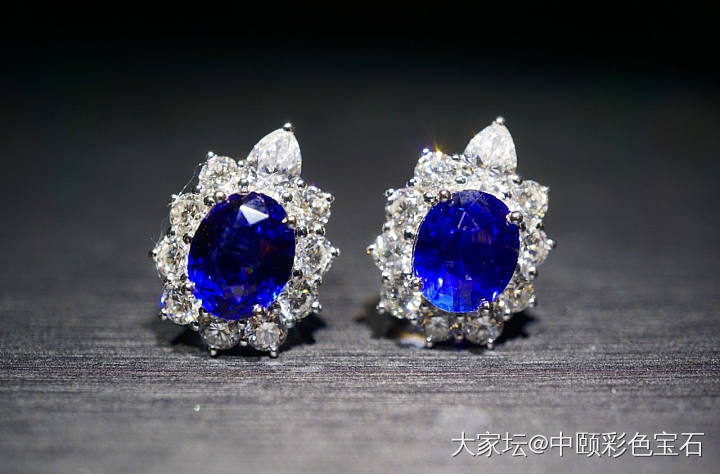 ##中颐天然皇家蓝蓝宝石耳钉##  4.40ct_耳钉蓝宝石名贵宝石