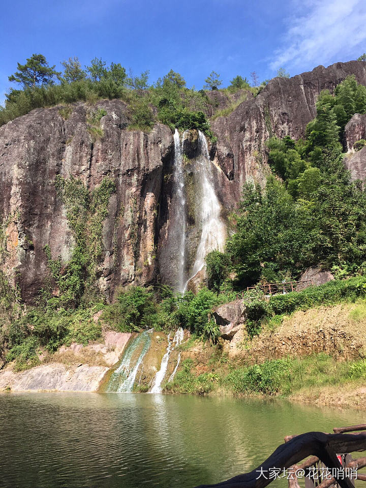 姐我在爬山_景色