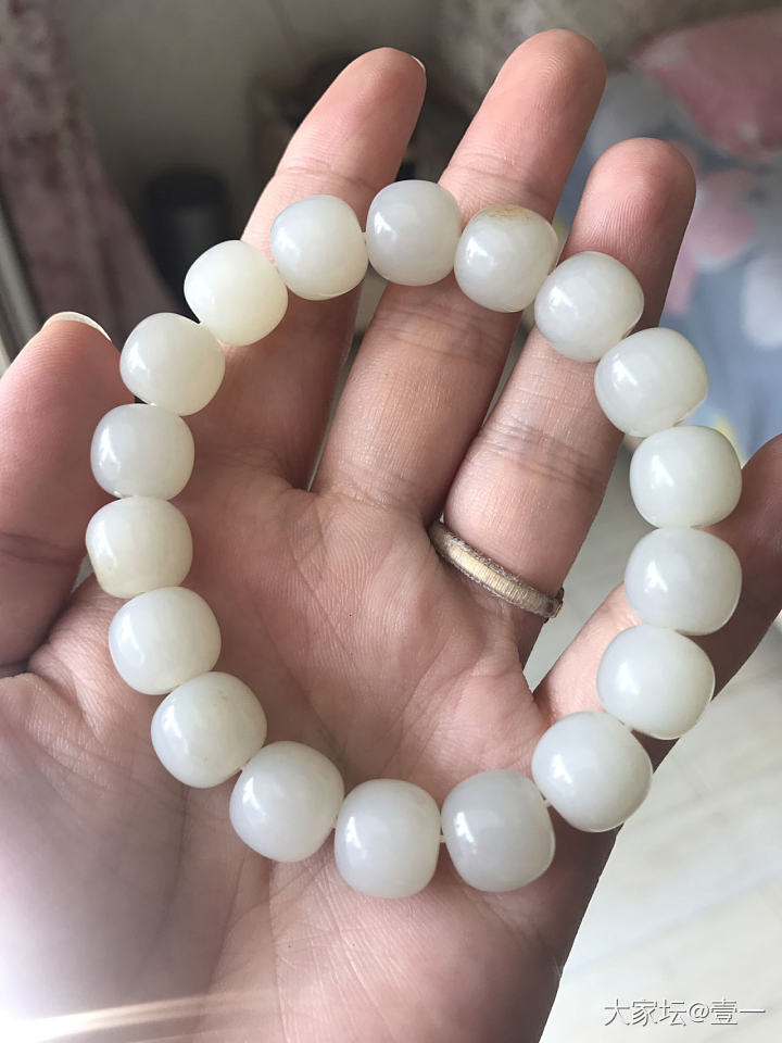 留还是退_珠串和田玉