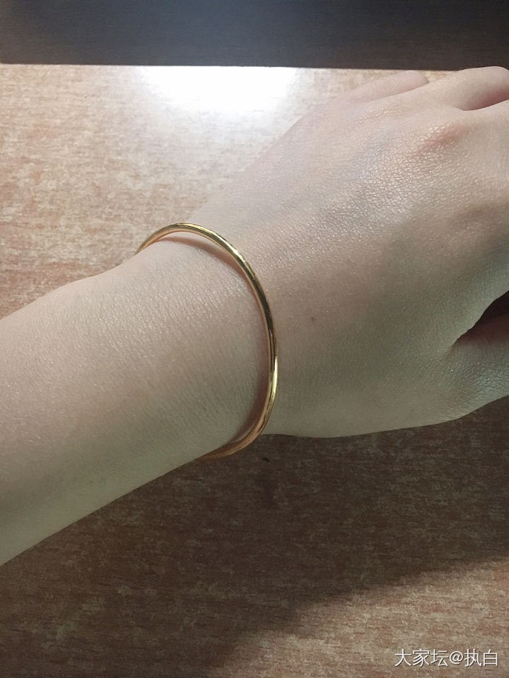 我想看看你们的细牙签_金手镯