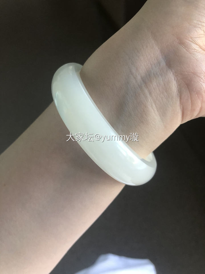 今天手上戴籽镯的坛友_和田玉