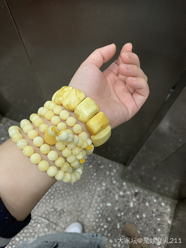 换换_琥珀蜜蜡珠串