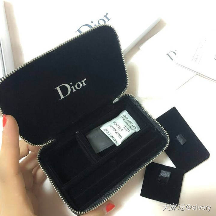 ⚡️珠宝盒／更懂珠宝旅行便携的可能是Dior_首饰盒