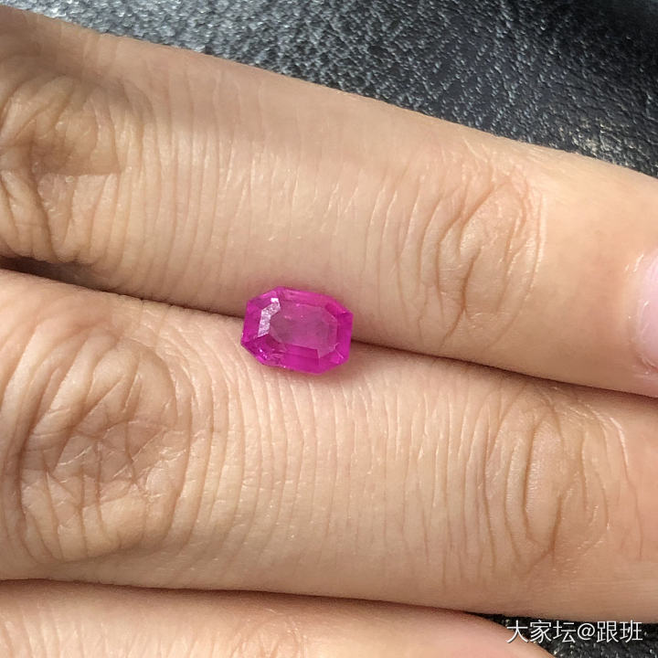 帮看看这颗奶的粉蓝宝_蓝宝石
