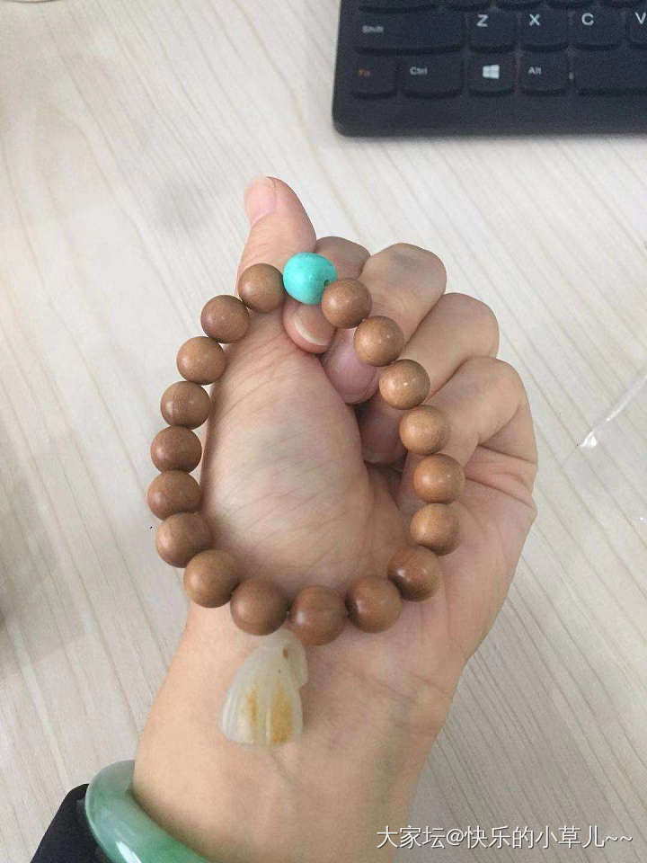 配不配绿松？_珠串老山檀