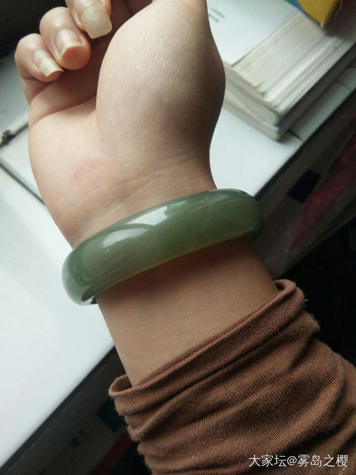 紫曰 | 和田玉的各种“青”，你都了解吗？_和田玉
