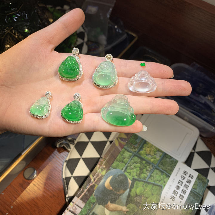 我的一手佛爷爷_吊坠翡翠