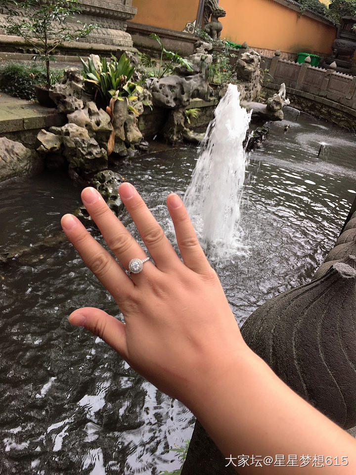 六点出发，走完了普济寺，法雨寺，现在去梵音，善财_旅游