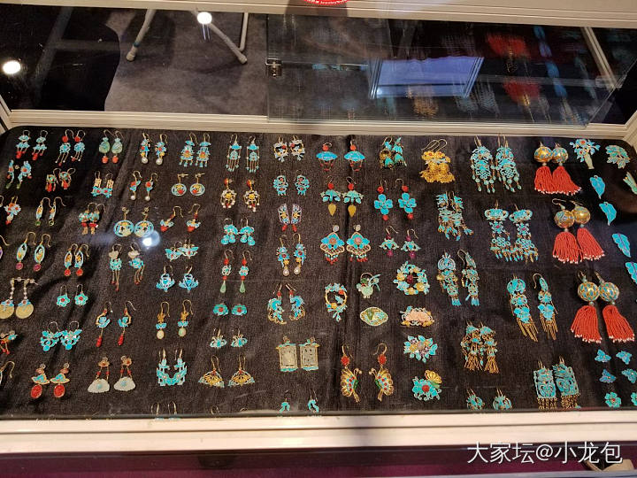 边走边拍珠宝展_闲聊展会