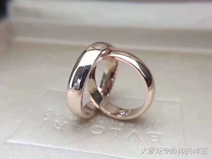 1万块钱一对钻戒预算，能买什么？_脚饰钻石