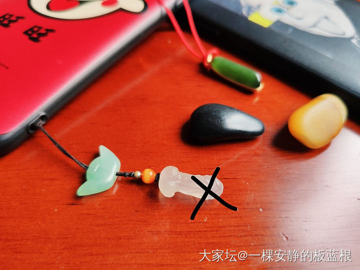 快来晒晒你们的手机坠_挂饰南红翡翠