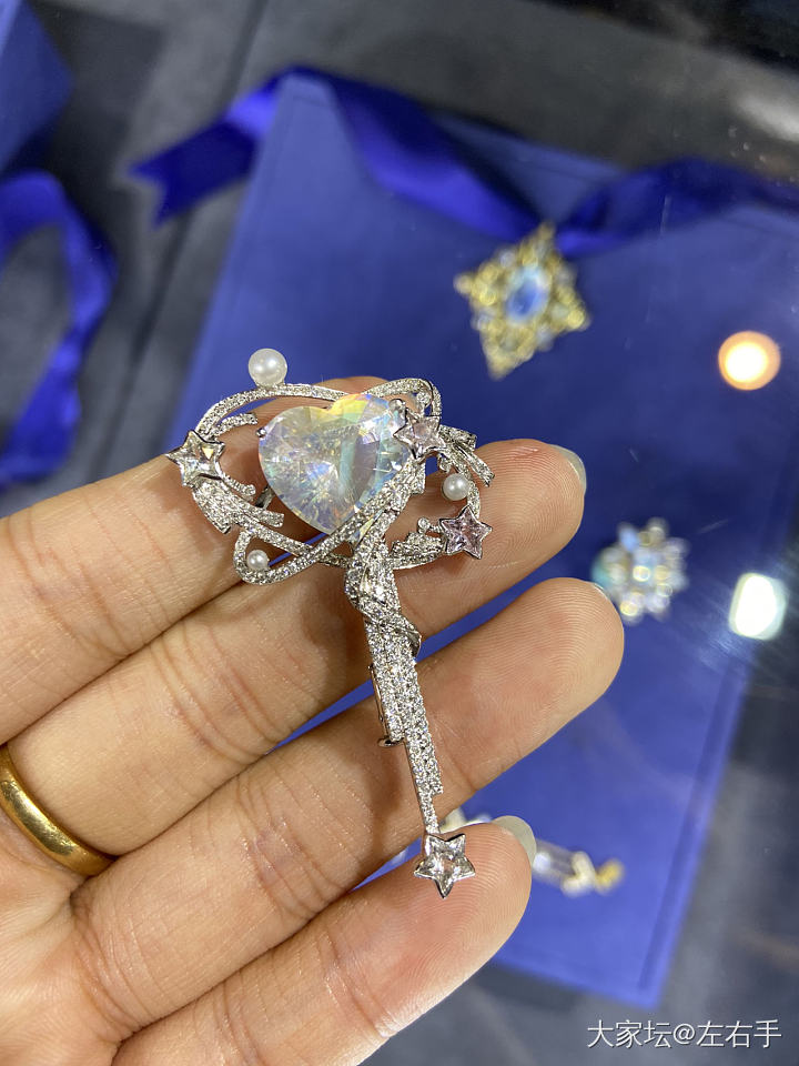 珠宝展过眼瘾了！帕拉伊巴帕帕拉恰_名贵宝石展会