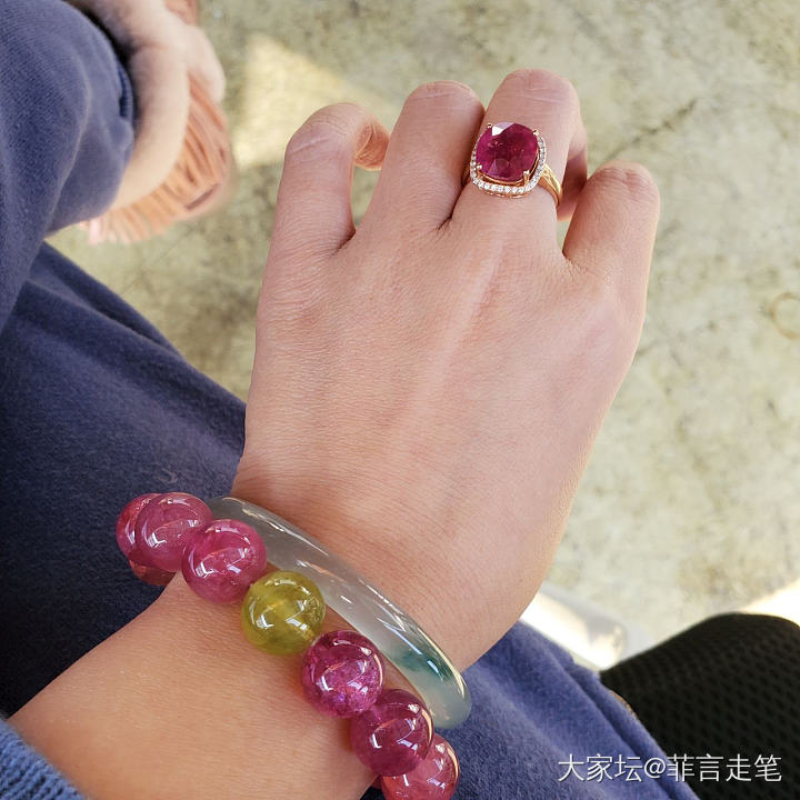 今日左手_琥珀蜜蜡翡翠碧玺