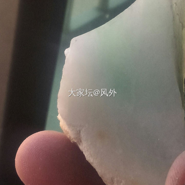 赌了个石头，运气还不错_赌石