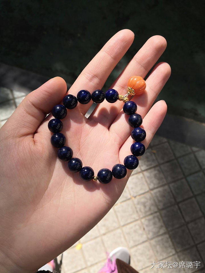 现在是不是没人喜欢青金石了_青金石珠串