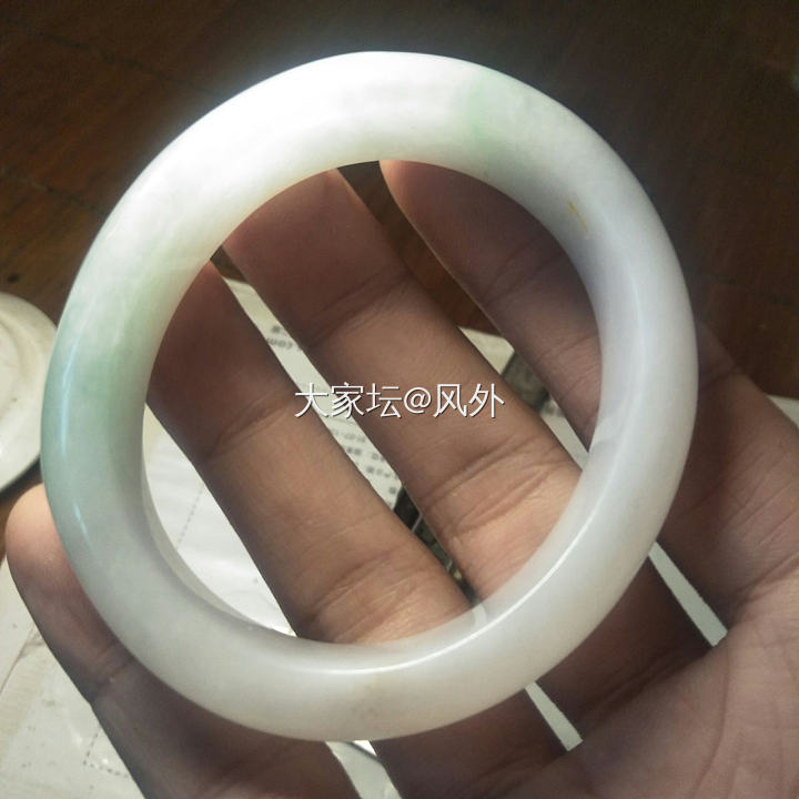 赌了个石头，运气还不错_赌石