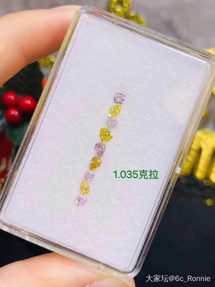 7盒小彩钻 1ct+排戒料_钻石