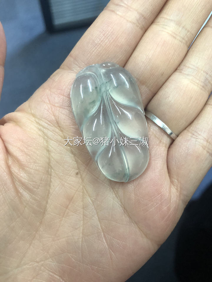 翡翠主题：年底了，狠下心给自己也来一件！_翡翠