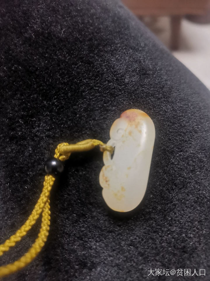 不能熬夜，困成狗_挂件和田玉