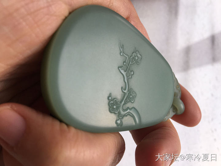 瓷白牌子想改款_挂件和田玉