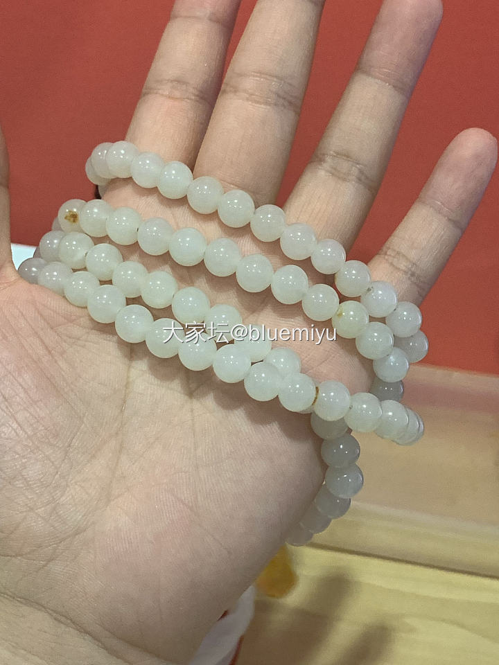 自娱自乐_珠串和田玉