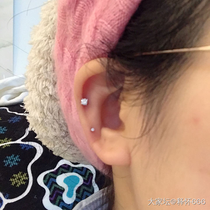 在家太无聊了，可以分享一下你一直戴着的首饰吗？_手排和田玉金