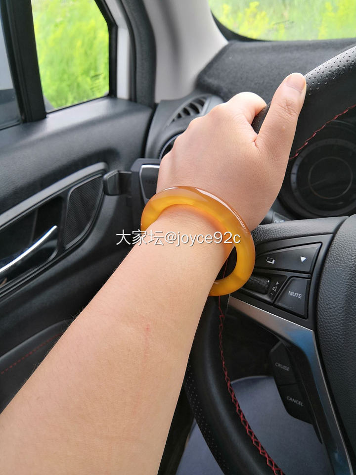 喜欢上玛瑙啦_玉髓玛瑙