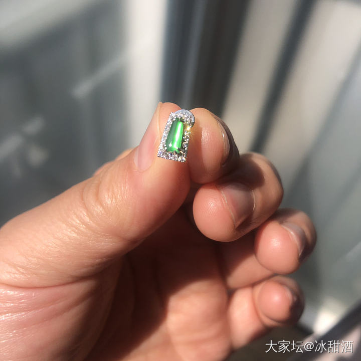 出些自带的精品_和田玉