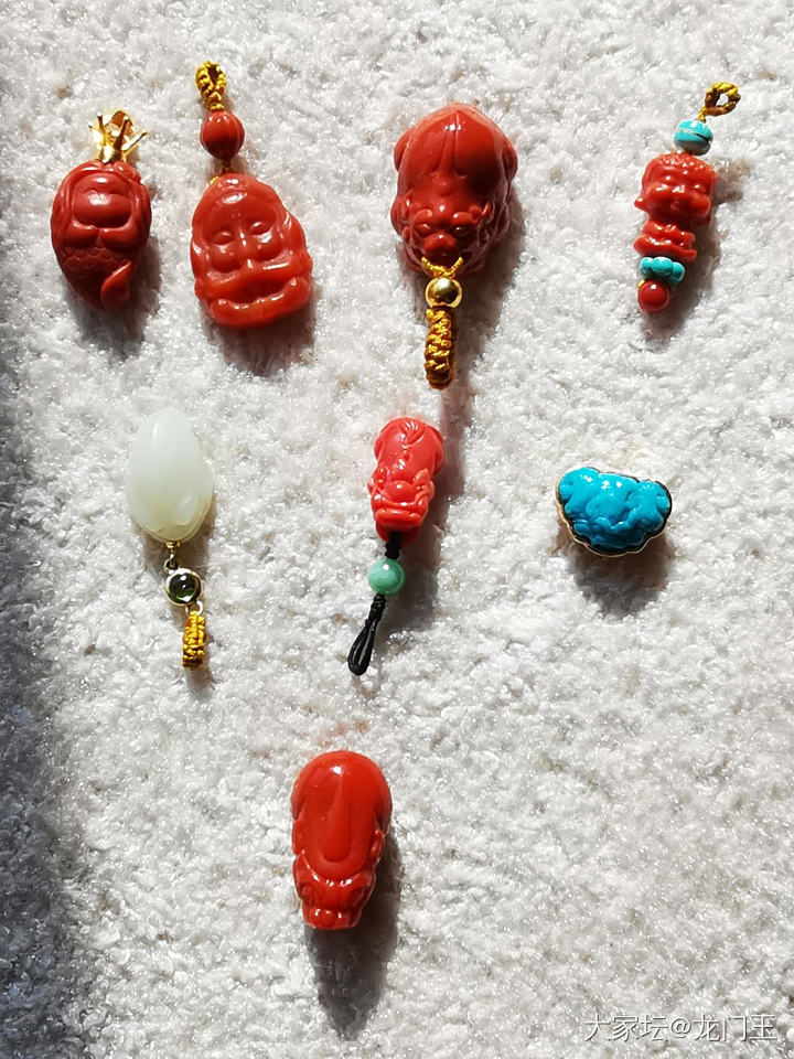 坑里蹲久了，腿麻，站不起来😓_花件蜜蜡南红松石
