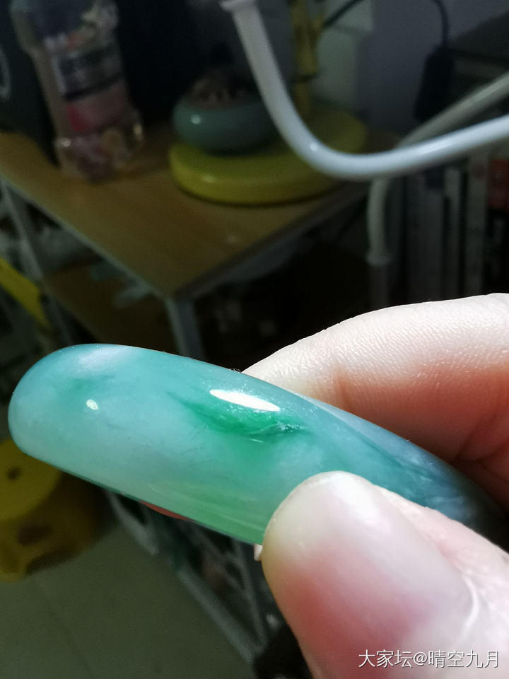 翡翠手镯想描金_翡翠