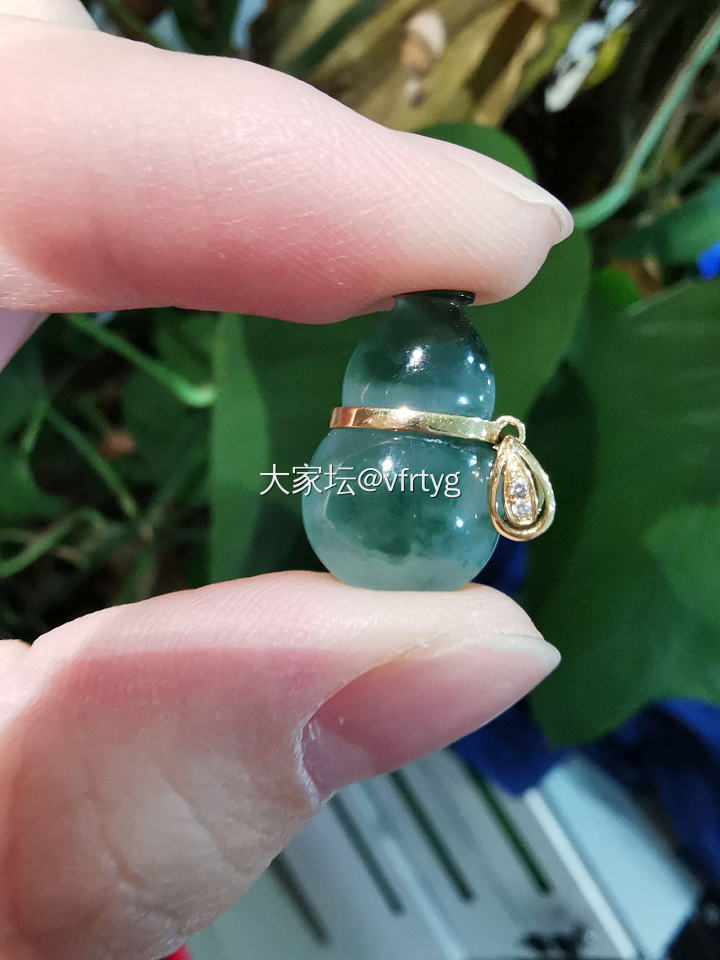 记录：第一件翡翠饰品_花件翡翠