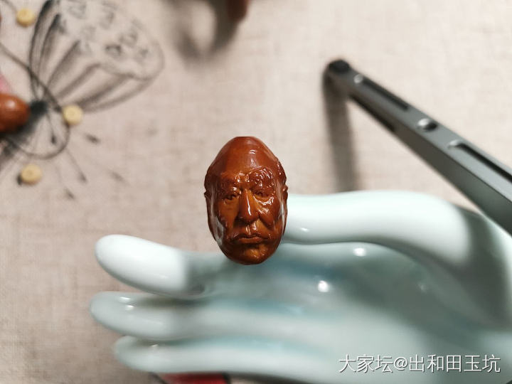 苦练拍照技术_珠串橄榄核