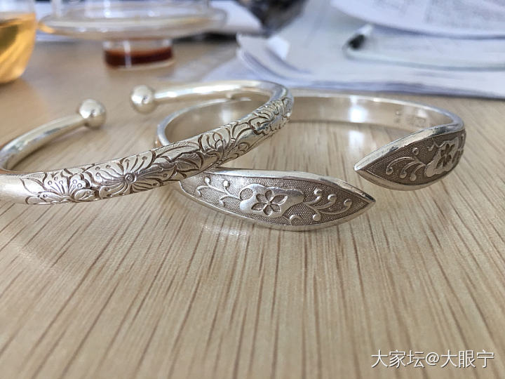 来晒晒你们戴旧的银镯啊~_手镯银