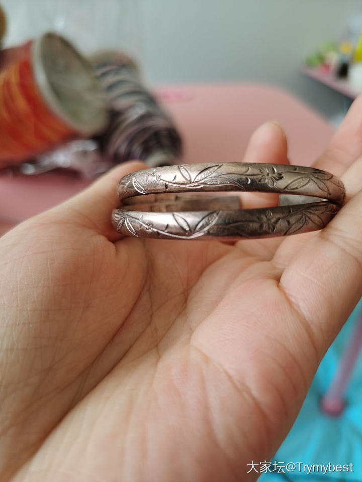来晒晒你们戴旧的银镯啊~_手镯银