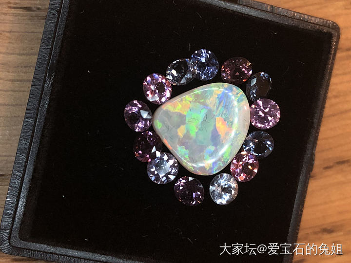 多少人和我一样是喜欢欧泊的，一起聊聊啊_欧泊