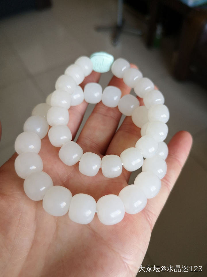 一手糯米丸子，香吗？_珠串和田玉