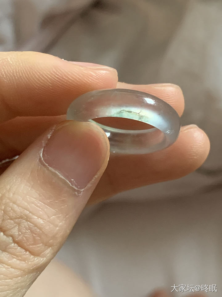 想去这个玻璃指环出了升级换个 虽然那个纹不影响啥但是还是想折腾_翡翠