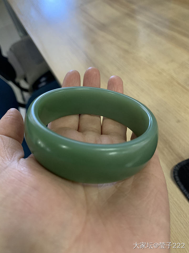 二十年前的碧玉_手镯和田玉