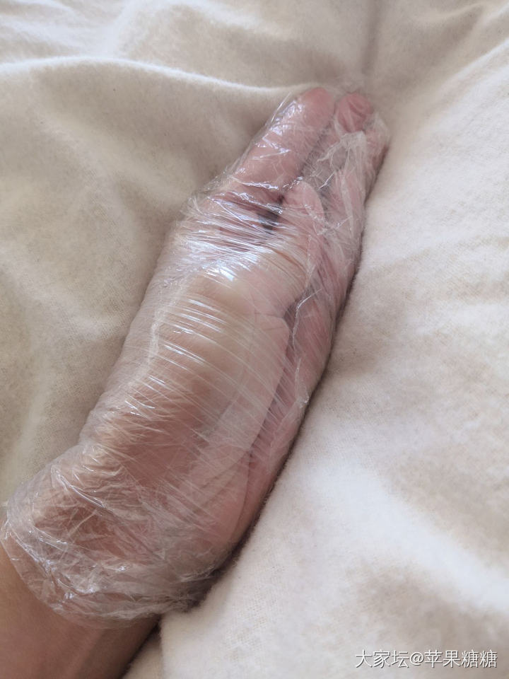 小可爱们出来晒太阳！_手镯翡翠