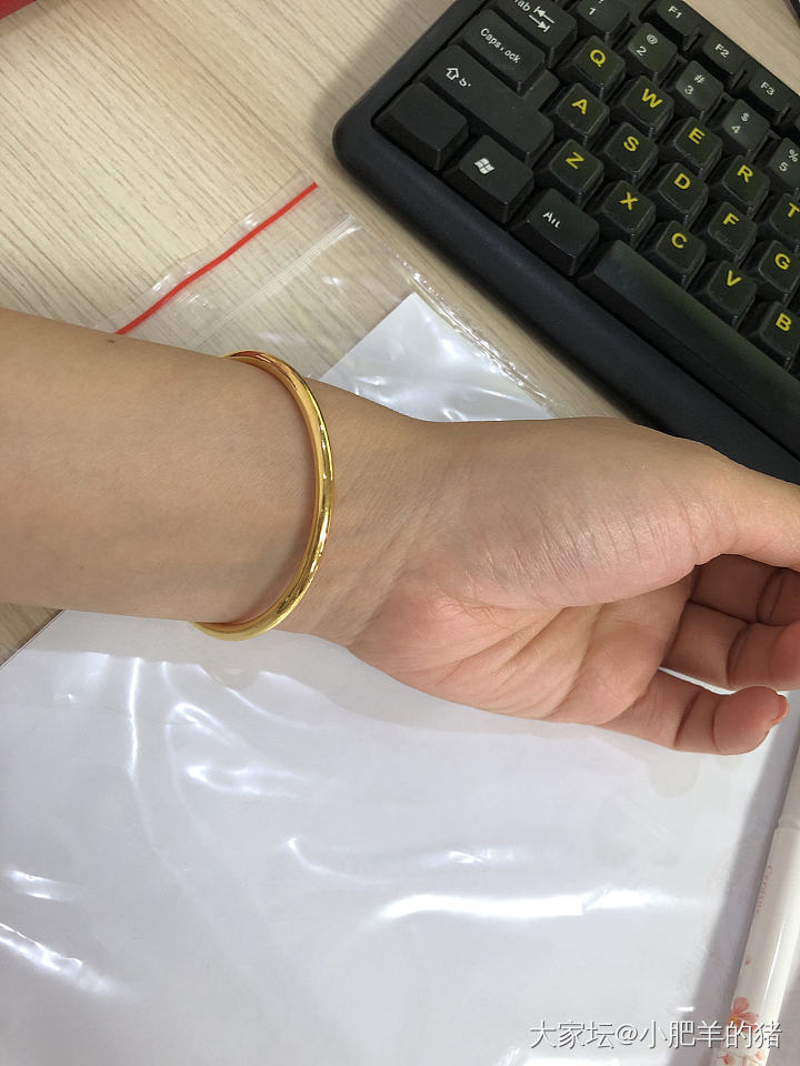 今日份太囧_金穿搭