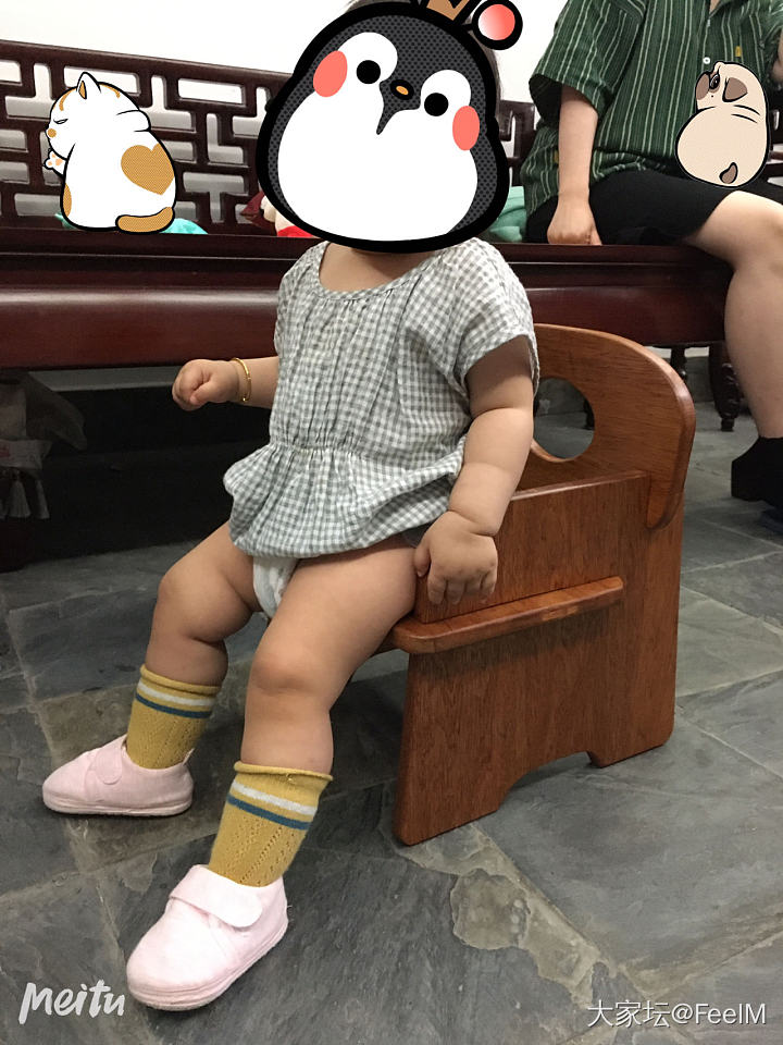 来看看呗！给女儿做的小椅子。_闲聊