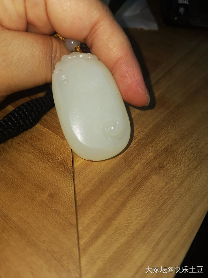 睡不着发个帖吧_和田玉