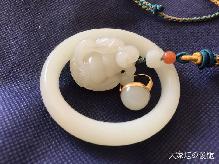 睡不着发个帖吧_和田玉