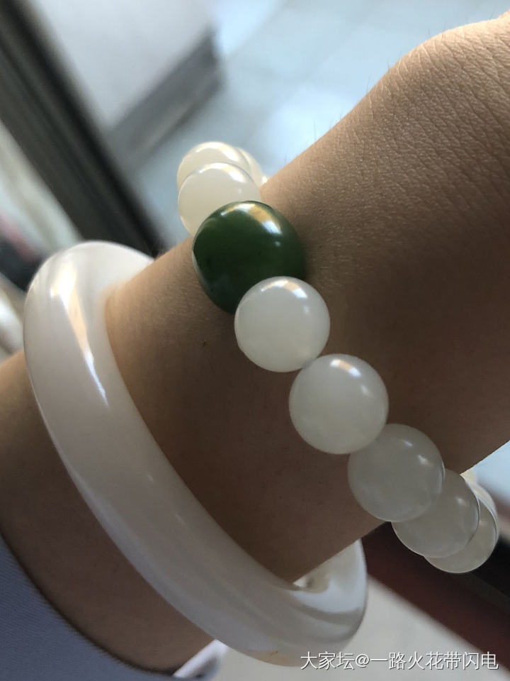 睡不着发个帖吧_和田玉
