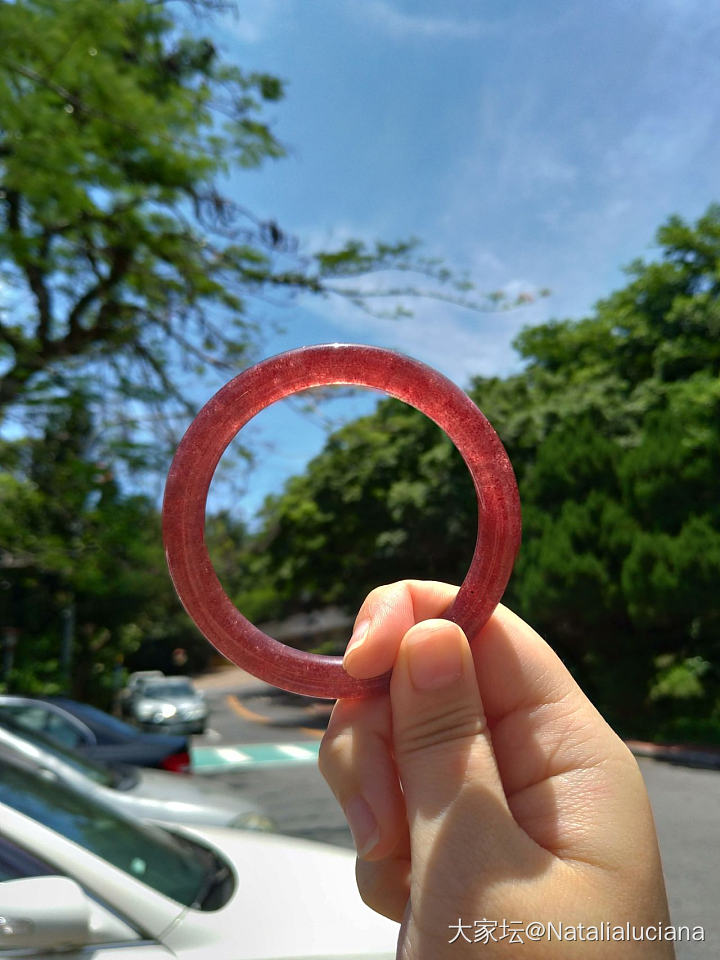 红色甜甜圈🍓_手镯水晶